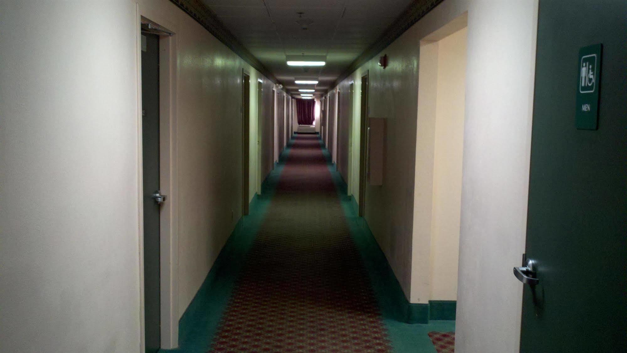 Oakland Inn ภายนอก รูปภาพ